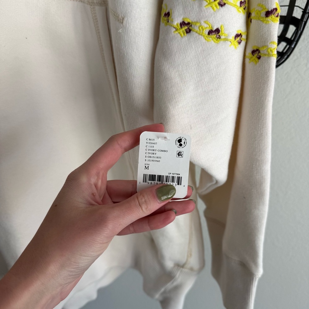 Free people At My Best Embroidered logo Hoodie - Picture 4 of 9